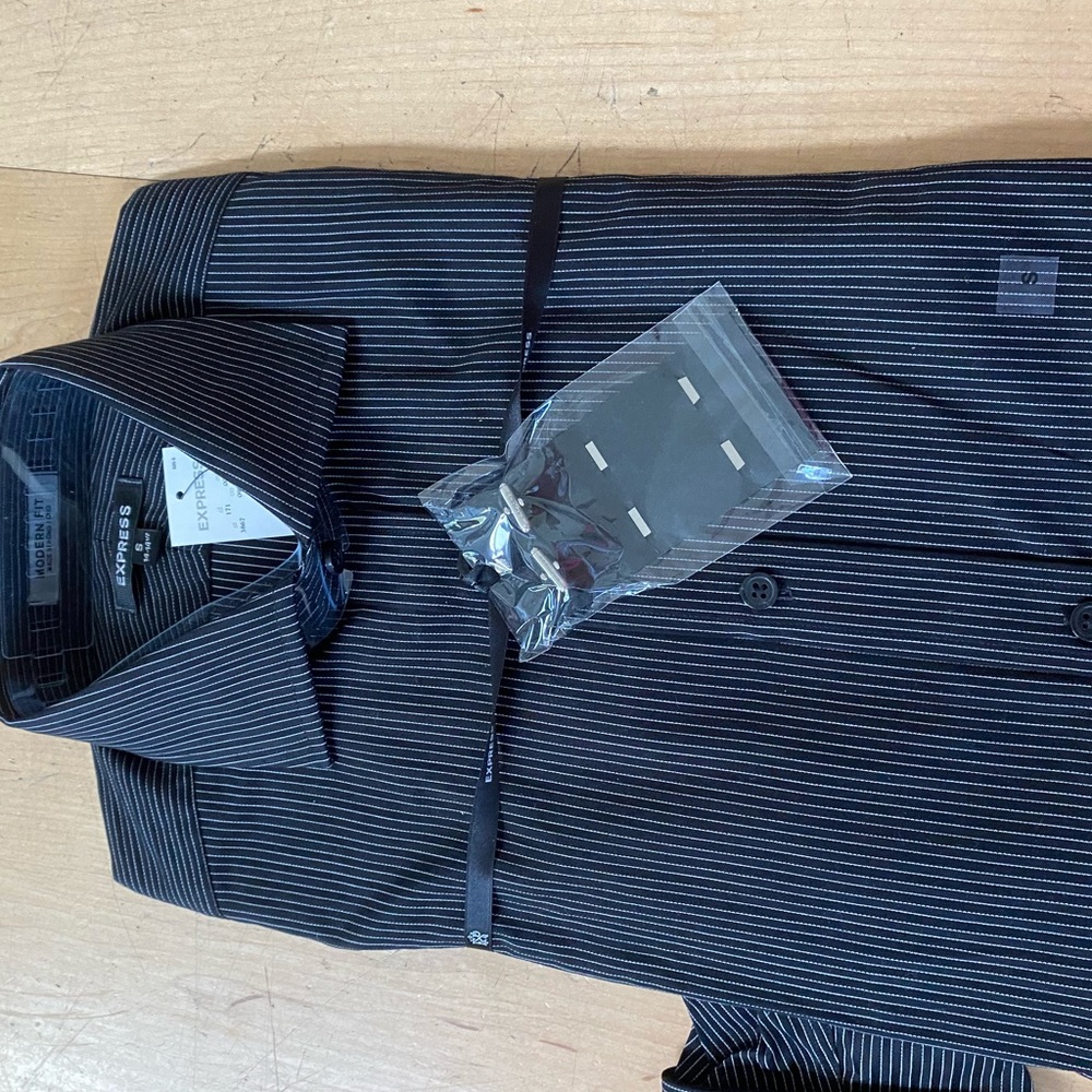 men’s button down shirt